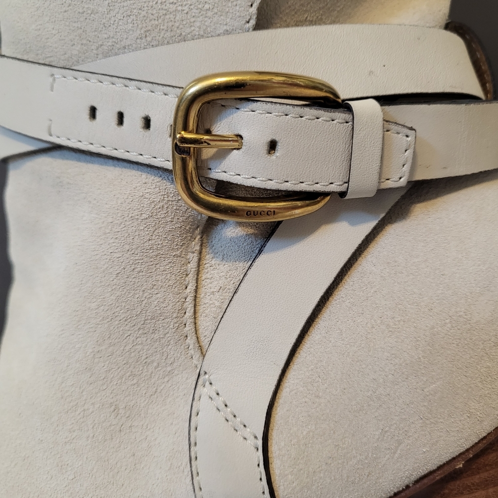 SOLD❤️🌼GUCCI Abigail Suede ankle Boots RARE & STUNNING - Picture 6 of 15